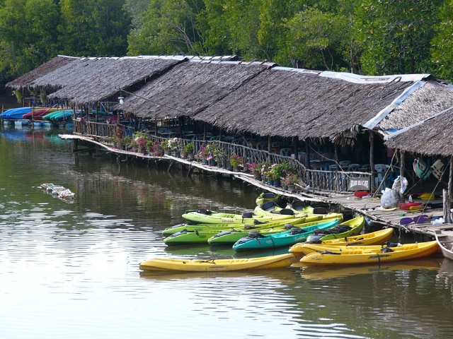 kayak base and restaurant